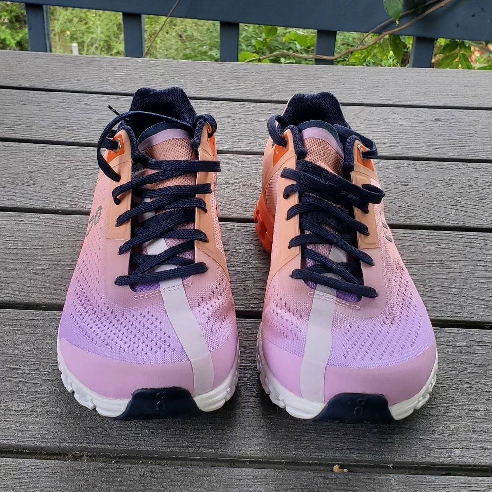 On Running Women's Cloudflow Shoes | 9W